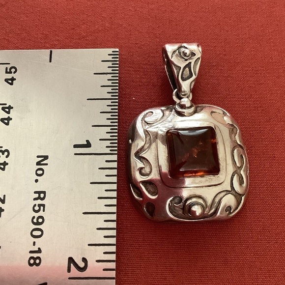 Silpada Silver Pendant with Amber Accent - Picture 4 of 5